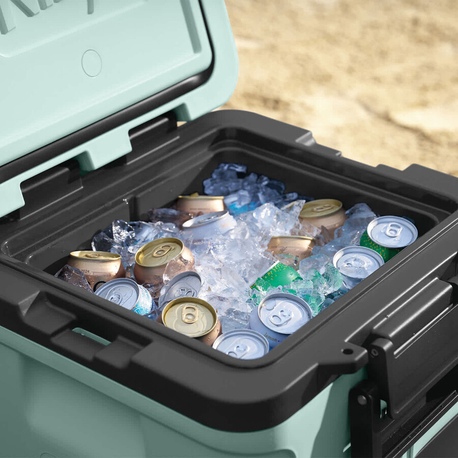 lodówka turystyczna ninja frostvault 30qt28l na kółkach z suchą strefą kolor seafoam blue fb230ukmt