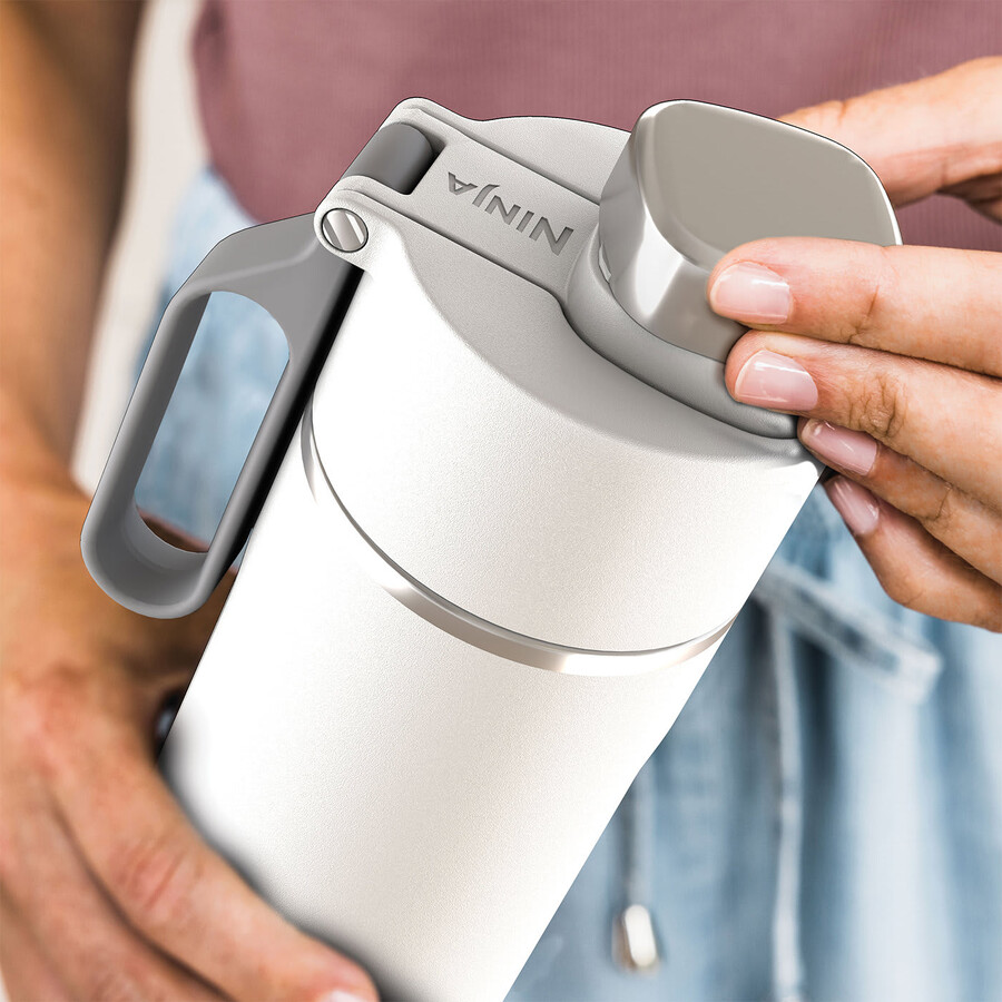 butelka podróżna ninja thirsti 530 ml – biała dw1801euukwh