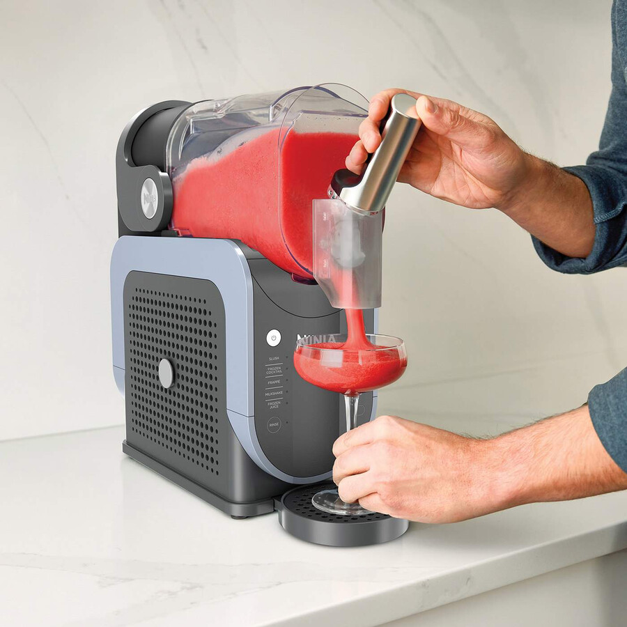 ninja slushi frozen drink maker - strawberry mango orange fs301ukor