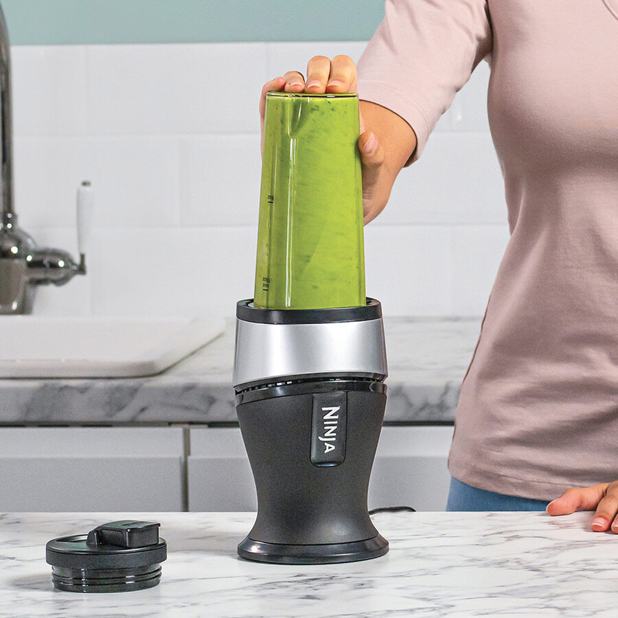 nutri ninja 700w slim blender i smoothie maker - qb3001uks - srebrny